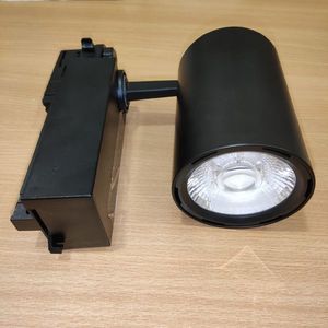 LED Solution Čierny lištový LED reflektor 45W 3F - POSLEDNÝ KUS VYP164 vyobraziť