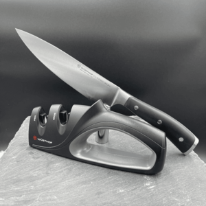 Wüsthof CLASSIC IKON nôž kuchársky 20 cm 4596/20 + brúska 4347- zvýhodnený set vyobraziť