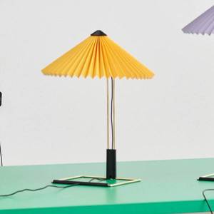 HAY HAY Matin 300 stolová LED lampa plisé žltá vyobraziť