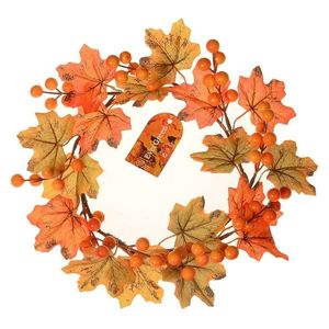 Jesenné venček s javorovými listami a bobuľami, pr. 22 cm vyobraziť