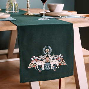 Bavlnený behúň na stôl 32x220 cm Majestic Stag – Catherine Lansfield vyobraziť