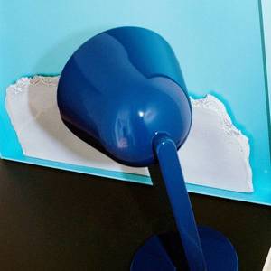 FLOS FLOS Céramique Bočná stolová lampa, modrá vyobraziť