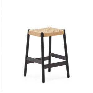 Barové stoličky z dubového dreva v čierno-prírodnej farbe v súprave 2 ks (výška sedadla 66 cm) Yalia – Kave Home vyobraziť