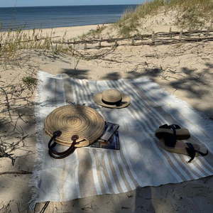 Ľanová plážová deka 140x170 cm Allure Stripe – Linen Tales vyobraziť
