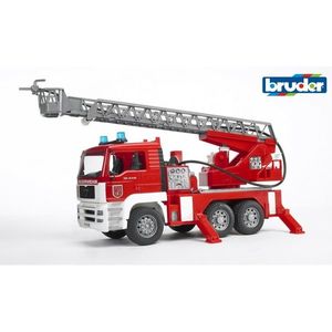Bruder 02771 MAN TGA hasičské auto s výsuvným rebríkom, pumpou, svetlami a zvukmi 1: 16 vyobraziť