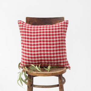 Ľanová obliečka na vankúš 40x40 cm Red Gingham – Linen Tales vyobraziť