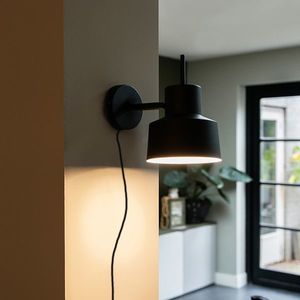 Inteligentná nástenná lampa čierna vrátane Wifi A60 - Chappie vyobraziť