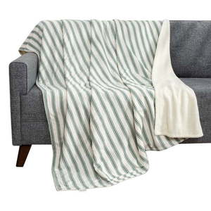 Biela/zelená deka 150x190 cm Soren Wellsoft – Mijolnir vyobraziť