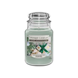 Yankee Candle Vonná sviečka Wrapping Paper Pine vyobraziť