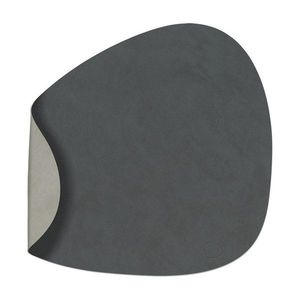 Prestieranie z eko kože 37x44 cm Curve L Double Nupo – LIND DNA vyobraziť