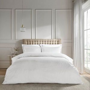 Biele damaškové obliečky na dvojlôžko/predĺžené 230x220 cm Satin Stripe – Catherine Lansfield vyobraziť