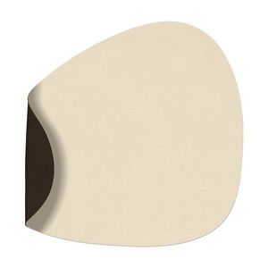 Prestieranie z eko kože 37x44 cm Curve L Double Nupo – LIND DNA vyobraziť