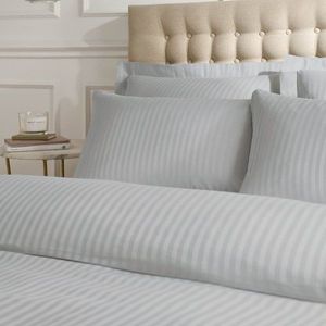 Damaškové obliečky na vankúše v súprave 2 ks 75x50 cm Satin Stripe – Catherine Lansfield vyobraziť