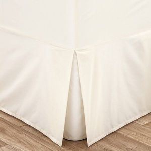 Krémovobiely napínací perkálový poťah na rám postele 150x200 cm Easy Iron Percale – Catherine Lansfield vyobraziť