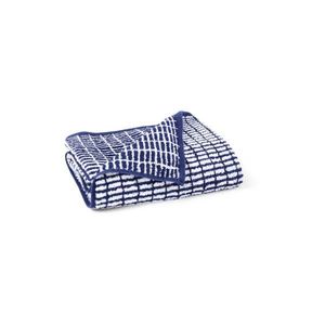 Biely/modrý froté uterák s prímesou bambusu 50x100 cm Nuance – JUNA vyobraziť