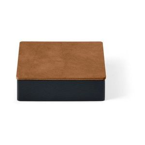 Úložný box s vekom vyobraziť