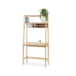 Polica so sekretárom vyobraziť