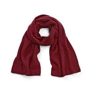 Pletený šál s vlnou vyobraziť