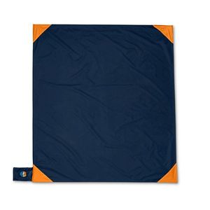 Malá deka na piknik vyobraziť