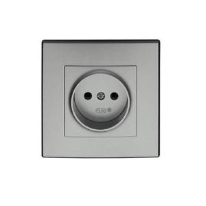 Zásuvka MILANO bez uzemnenia (met. strieborná) vyobraziť