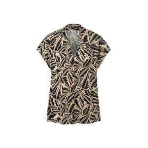 Tričko so stojačikom a s potlačou vyobraziť