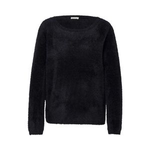 Hebký pletený sveter vyobraziť