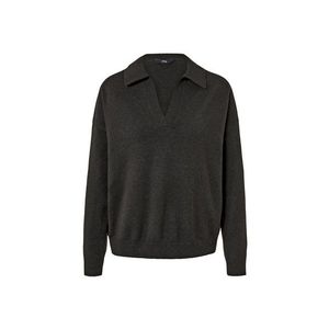 Domáci pulóver vyobraziť