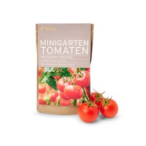 Minizáhrada v papierovom vrecku, paradajky vyobraziť