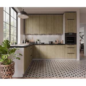 Kuchynská linka Cremona WH 210x290 cm bez kuchynskej dosky vyobraziť