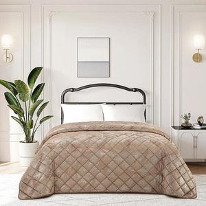 Prikrývka na posteľ Klaudia RQ-198 170x220 cm hnedá vyobraziť