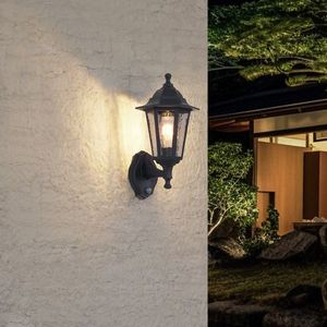 Vonkajšie nástenné svietidlo čierne s pohybovým senzorom IP44 - New Haven Hammered vyobraziť