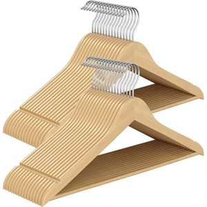 Sada 30 ks dřevěných ramínek Goty hnědá vyobraziť