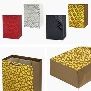 Papierová darčeková taška TORO 23x18x10cm MIX malé srdce vyobraziť