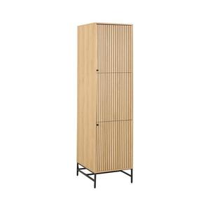 Komody a šatníkové skrine vyobraziť