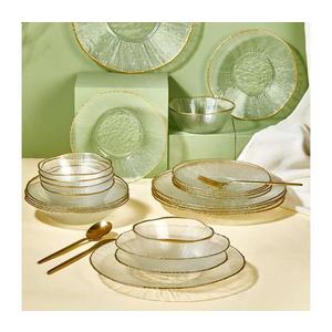 24-dielna jedálenská sada z číreho skla so zlatými detailmi 337GLZ1126 vyobraziť