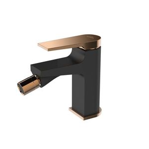 INVENA - Bidetová batéria MIDNIGHT čierna/zlato BB-35-014-V vyobraziť