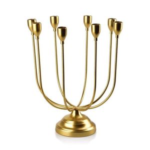 8-ramenný svietnik Cedric zlatý vyobraziť