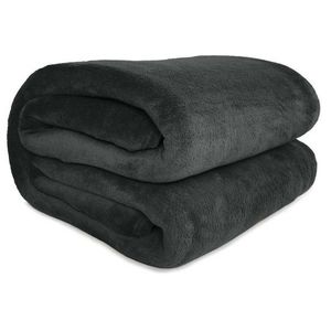 Deka TAGO 200 x 220 cm čierna vyobraziť