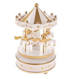 Hrací kolotoč s koníkmi, 18 cm, zlatá vyobraziť