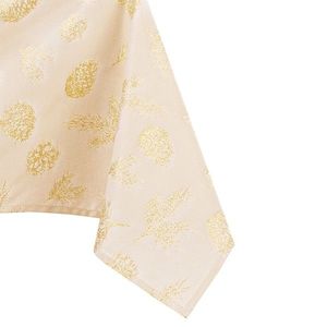 Obrus AmeliaHome MAGIC NIGHT zlatý vyobraziť