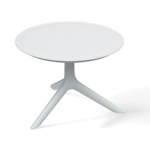 Zahradní nízký kulatý stolek RIMOS 59, 3x57x40, 5 cm bílý vyobraziť