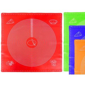 MAKRO - Podložka na vaľkanie 70x70cm, rôzne farby vyobraziť