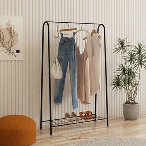 Coat Hanger Igor vyobraziť