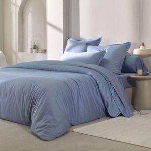 Jednofarebná saténová posteľná bielizeň vyobraziť