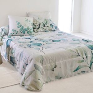 Prešívaná prikrývka na posteľ Elyse s potlačou kvetín vyobraziť