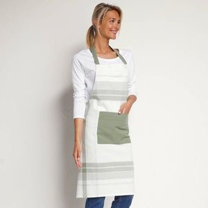 Kockovaná kuchynská zástera s trakmi vyobraziť