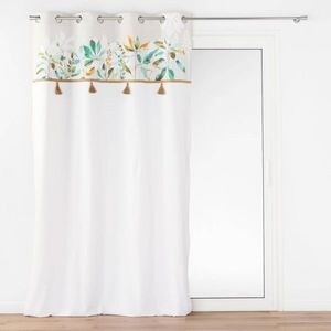 Záves so strapcami a kvetinovým vzorom vyobraziť