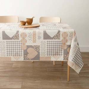 Voskovaný obrus s motívom horskej chaty vyobraziť