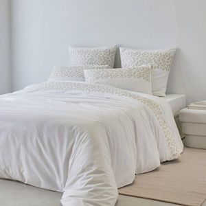 Posteľná bielizeň Colombine® s výšivkou rastlín vyobraziť