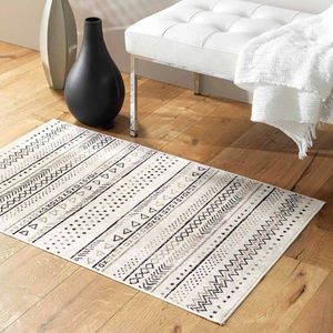 Koberec s berberským motívom, efekt opotrebenia vyobraziť